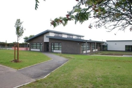 Caistes John Grants - Aluminium/Timber Composites, 