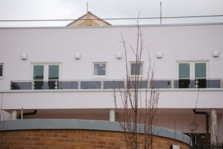 Gravesend Hospital - Timber Aluminium Composites, 